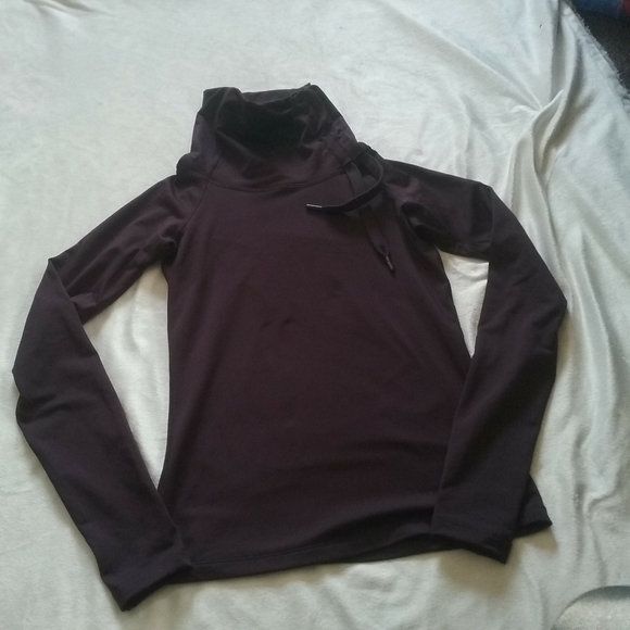 NIKE Pro NWOT Hyperwarm Cinch Neck Top Long-Sleeve Thermal Insulation - Picture 3 of 13
